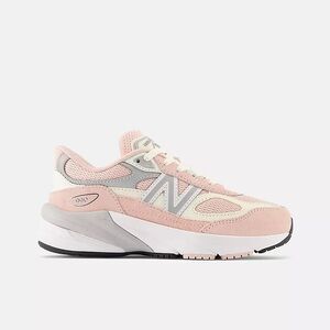 New Balance Women's Pink and Gray Sneakers